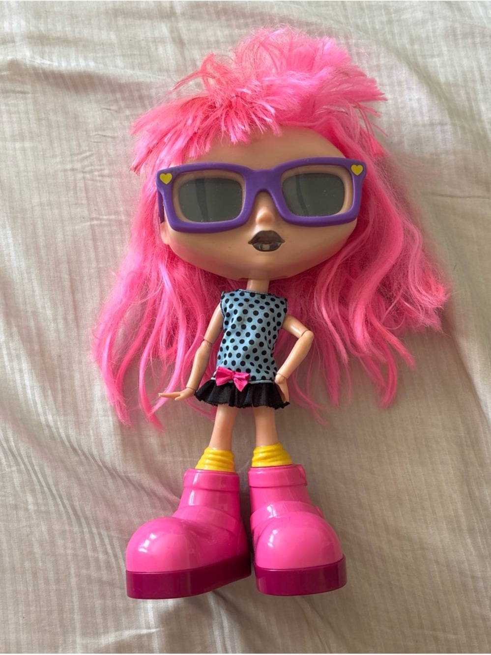 2014 Chatsters Gabby Interactive Fashion Doll